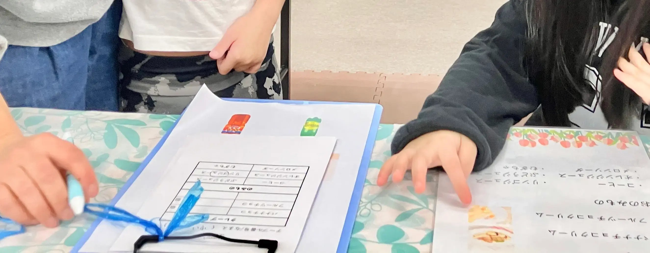 接客をする子ども１