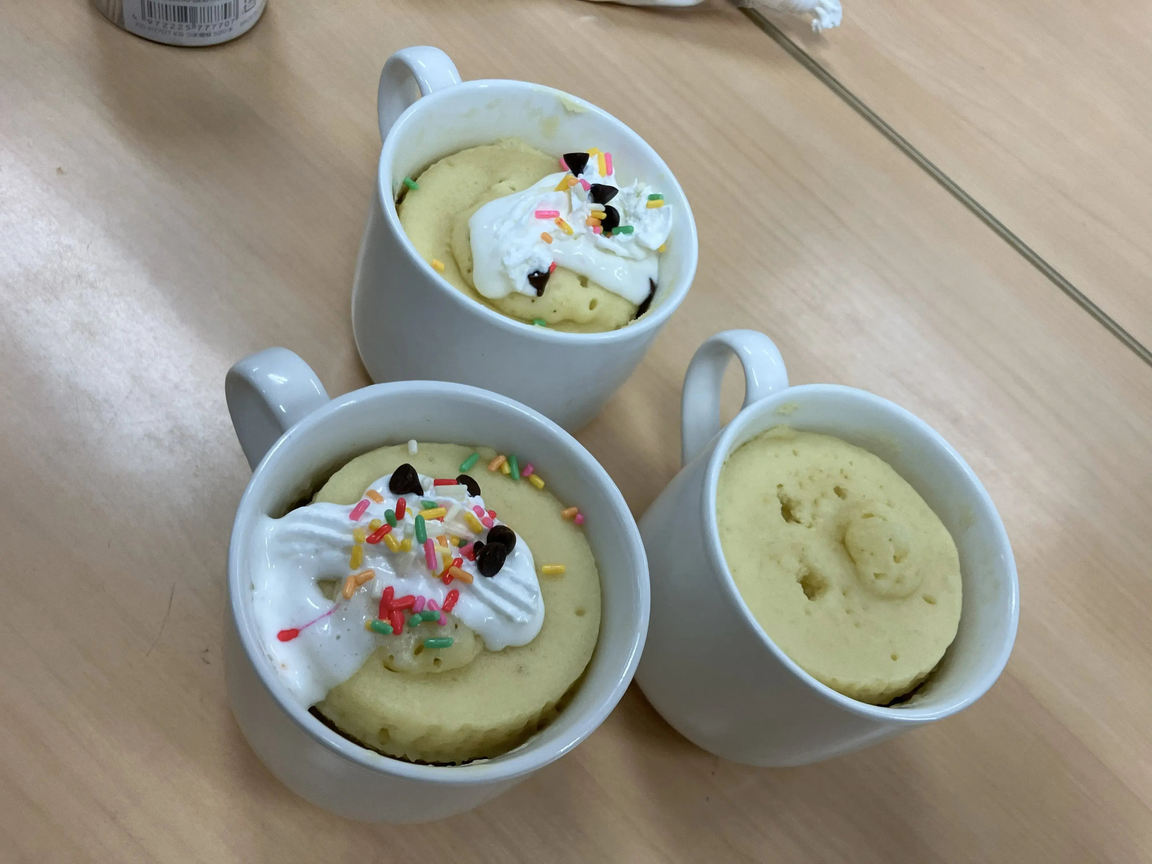 マフィンを作る子ども５