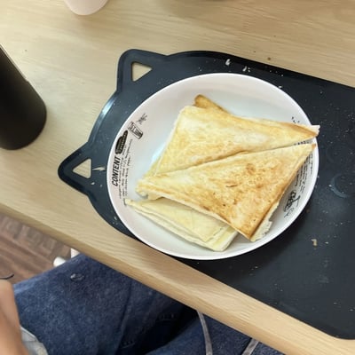 ホットサンドメーカーを使ってたまごサンド作り